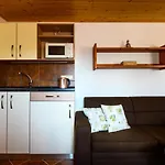 U Tri Ruzi - Adults Only Guest house